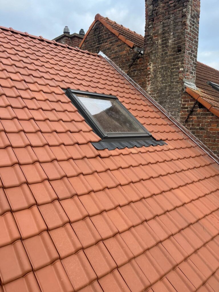 Algemene Dakwerken - Velux ramen plaatsen